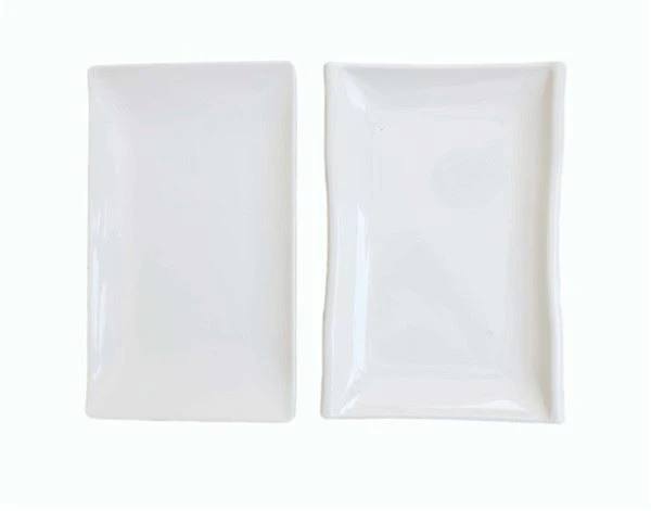 Are Melamine Plates Plastic